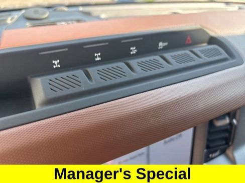 Used 2024 Ford Bronco Outer Banks w/ Sasquatch Package AWD/4WD image 20