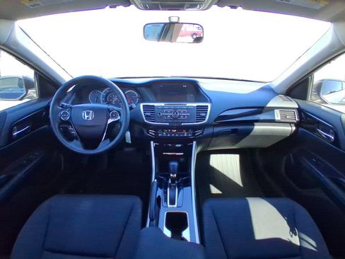 Used 2016 Honda Accord LX image 11