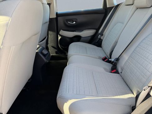 Used 2023 Honda HR-V LX image 19