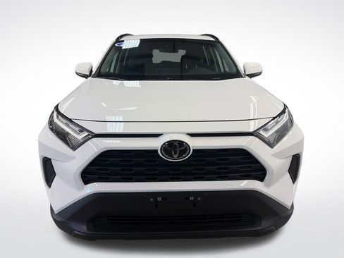 Certified 2025 Toyota RAV4 XLE AWD/4WD image 9
