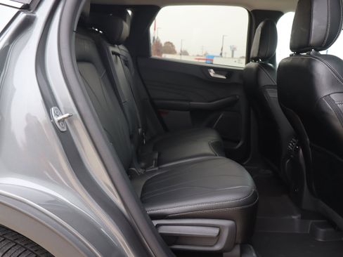 Used 2025 Ford Escape Platinum w/ Premium Technology Package image 11