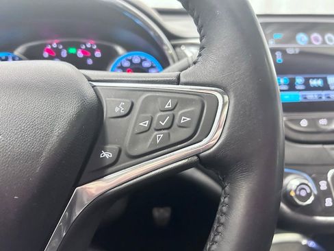 Used 2016 Chevrolet Malibu LT image 11