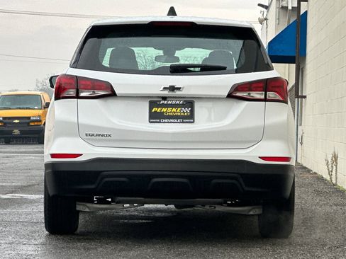 Used 2024 Chevrolet Equinox LS w/ LPO, Cargo Package image 5