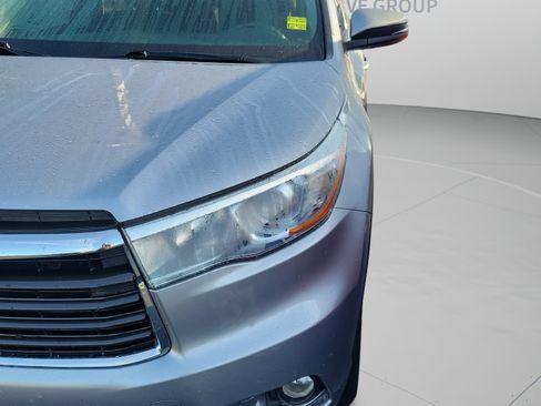 Used 2014 Toyota Highlander Limited FWD image 25