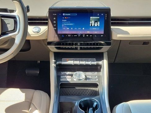 Certified 2024 Lincoln Nautilus Premier w/ Equipment Group 102A AWD/4WD image 19