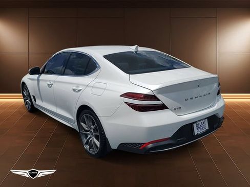 Used 2023 Genesis G70 2.0T RWD image 4