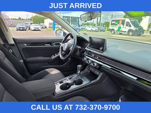 Used 2022 Honda Civic EX image 11