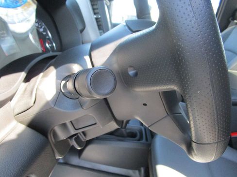 Used 2024 RAM 2500 Tradesman w/ Chrome Appearance Group image 24