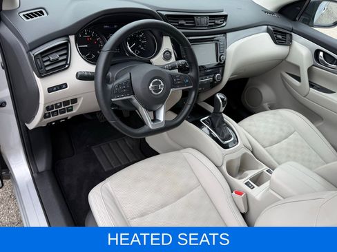 Used 2020 Nissan Rogue Sport SV w/ Technology Package AWD/4WD image 16