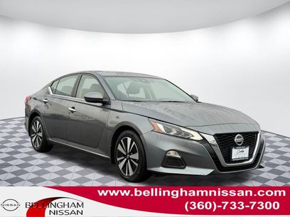 Used 2022 Nissan Altima 2.5 SV w/ SV Premium Package