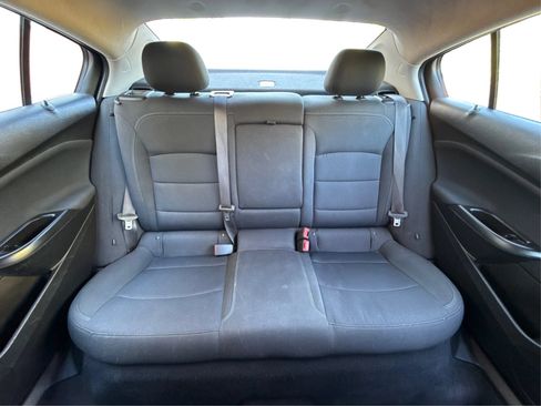 Used 2016 Chevrolet Cruze LT FWD image 16