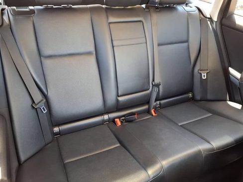 Used 2010 Mercedes-Benz GLK 350 4MATIC image 24