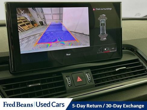 Used 2023 Audi Q5 2.0T Premium w/ Convenience Package image 14