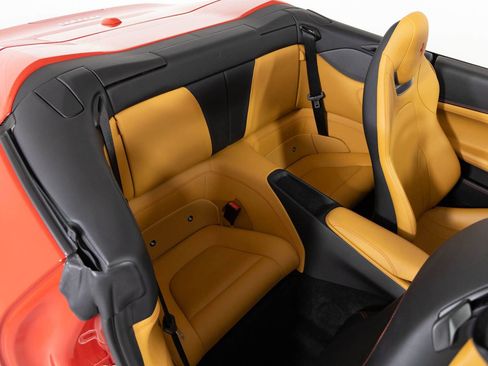 Used 2020 Ferrari Portofino image 44