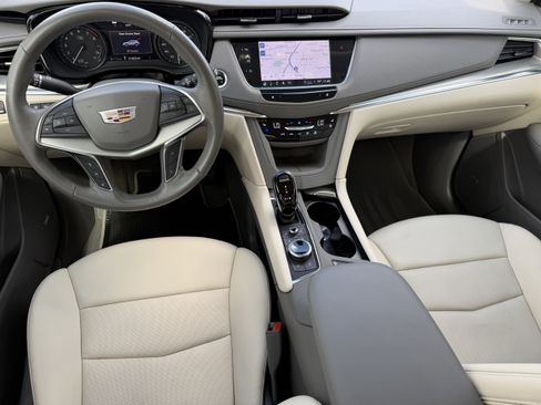 Certified 2023 Cadillac XT5 Premium Luxury w/ Technology Package image 11