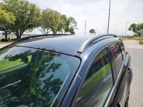 Used 2017 Ford Escape SE w/ Equipment Group 201A image 12