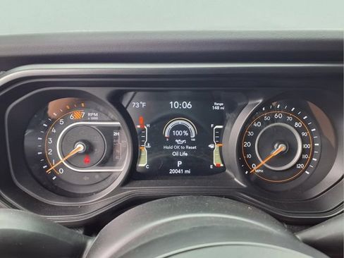 Used 2025 Jeep Wrangler Unlimited Rubicon AWD/4WD image 33