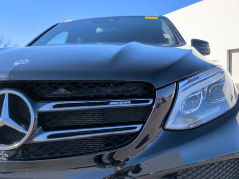 Used 2018 Mercedes-Benz GLE 43 AMG 4MATIC image 3