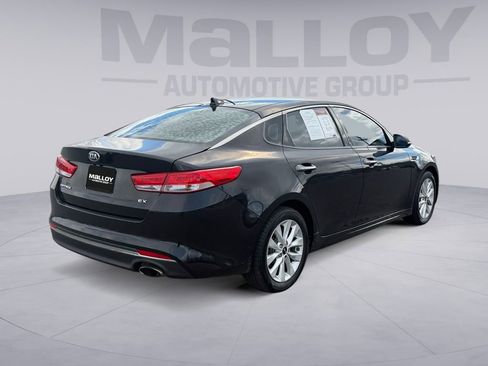 Used 2018 Kia Optima EX w/ Premium Package image 5