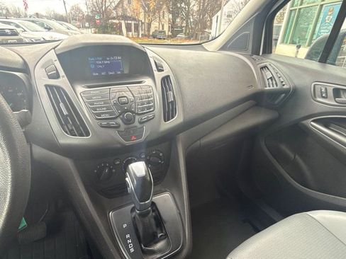 Used 2015 Ford Transit Connect XL image 21