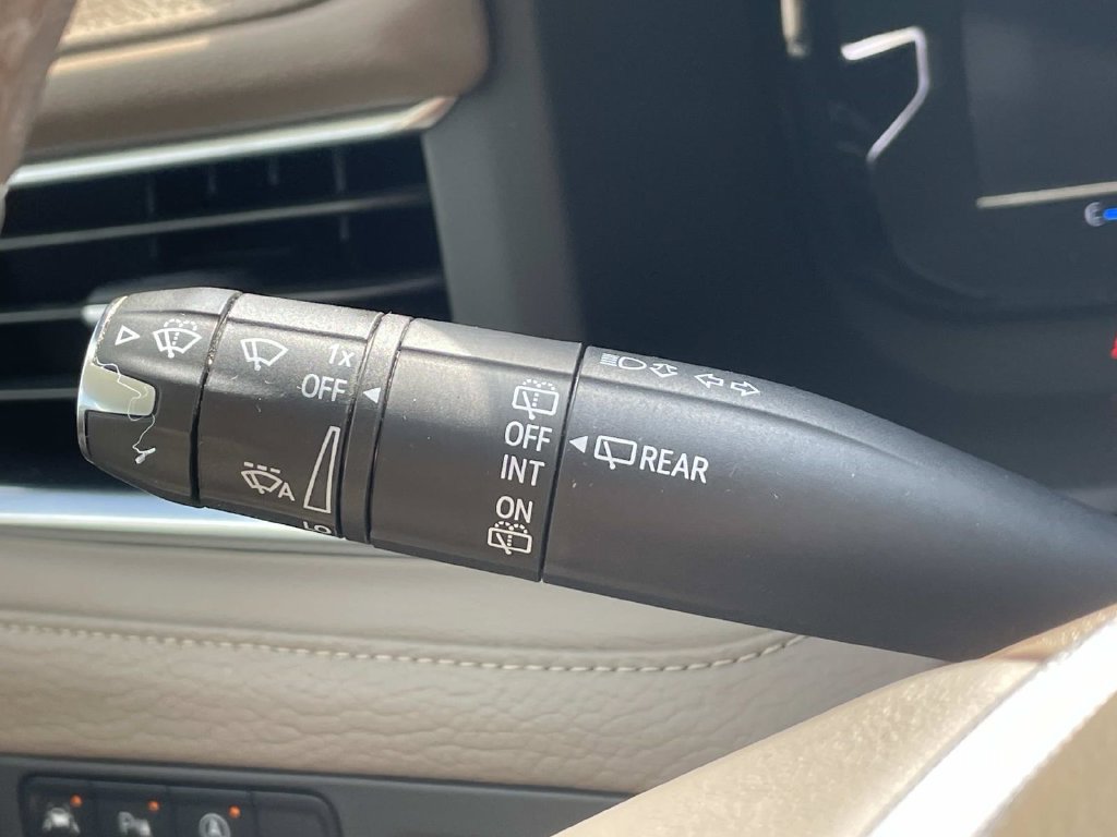 Used 2022 GMC Yukon Denali AWD/4WD image 28