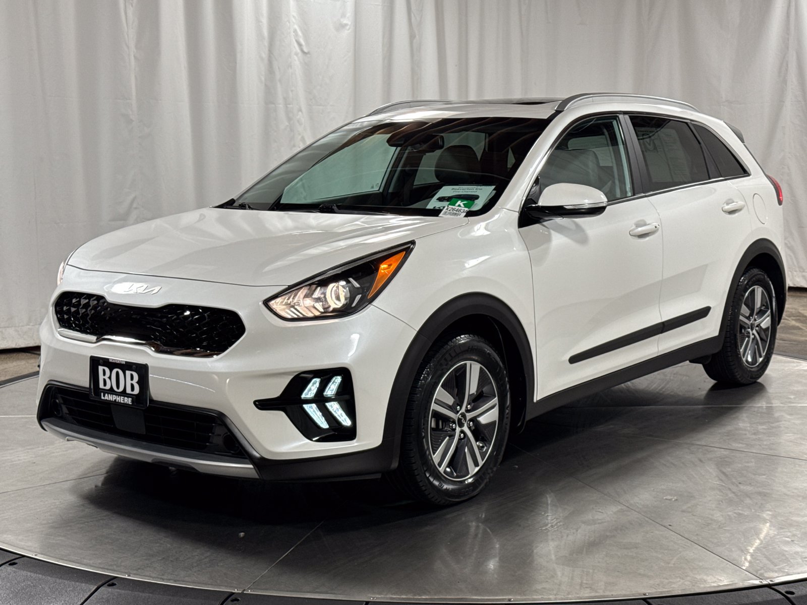 Certified 2022 Kia Niro EX Premium FWD image 1