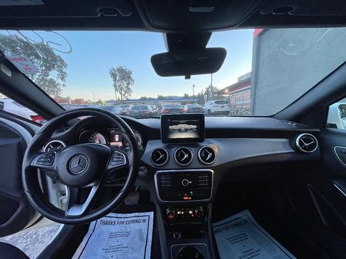Used 2017 Mercedes-Benz GLA 250 image 10