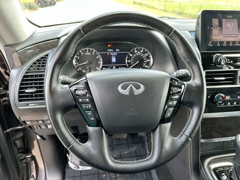 Used 2024 INFINITI QX80 Luxe AWD/4WD image 14