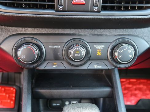 Used 2020 Kia Forte LXS image 23