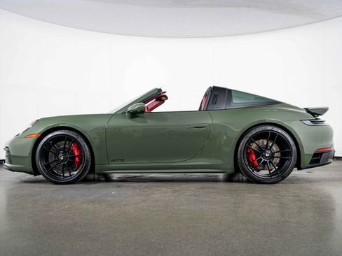 Used 2022 Porsche 911 Targa 4 GTS w/ Premium Package AWD/4WD image 5
