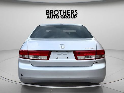 Used 2004 Honda Accord EX image 11