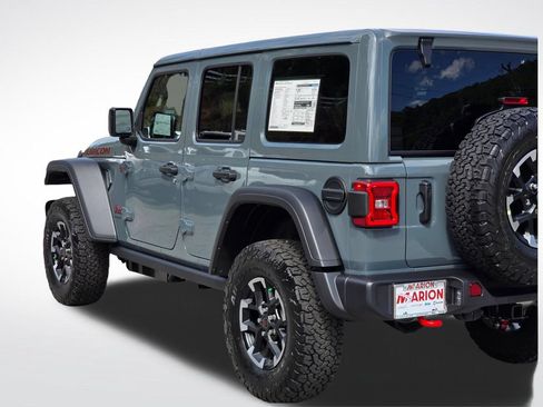 New 2026 Jeep Wrangler Unlimited Rubicon AWD/4WD image 40