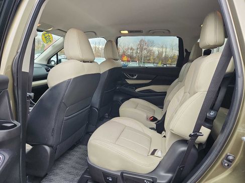 Used 2023 Subaru Ascent Limited image 10
