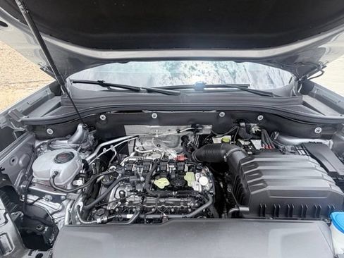 Used 2024 Volkswagen Atlas SEL Premium R-Line AWD/4WD image 43