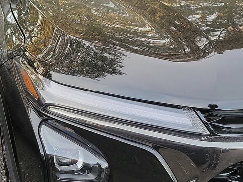 New 2026 Chevrolet Trax RS w/ Driver Confidence Package image 3