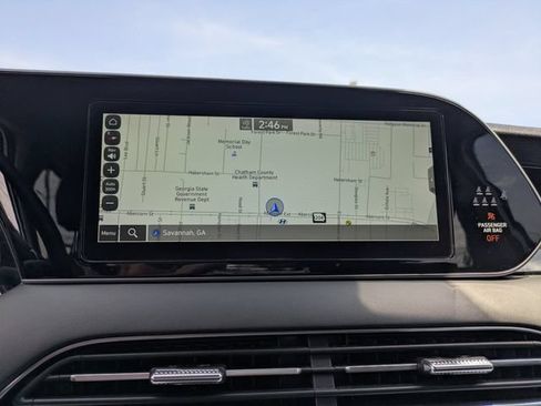Used 2022 Hyundai Palisade Limited FWD image 26