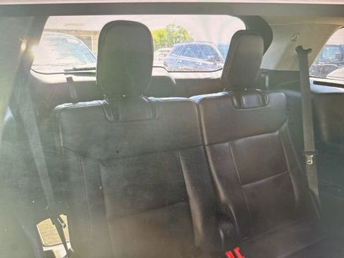 Used 2023 Ford Explorer XLT w/ Equipment Group 202A image 27