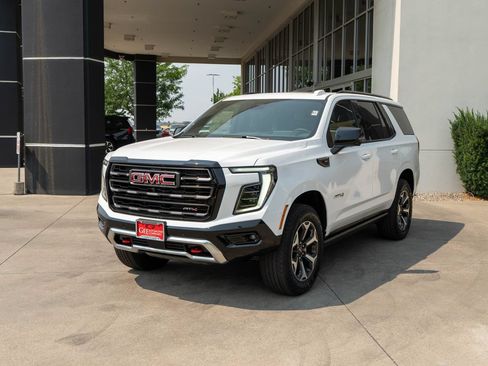 New 2026 GMC Yukon AT4 Ultimate AWD/4WD image 3