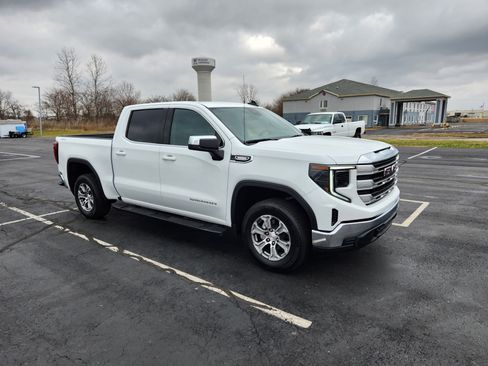 New 2025 GMC Sierra 1500 SLE w/ Preferred Package image 6