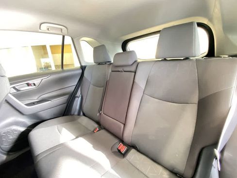 Certified 2025 Toyota RAV4 XLE AWD/4WD image 24