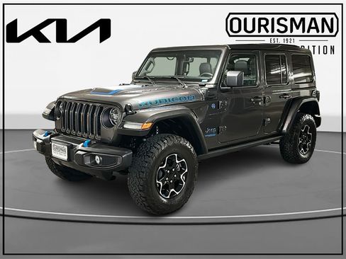 Used 2022 Jeep Wrangler Unlimited Rubicon 4xe w/ Cold Weather Group image 2