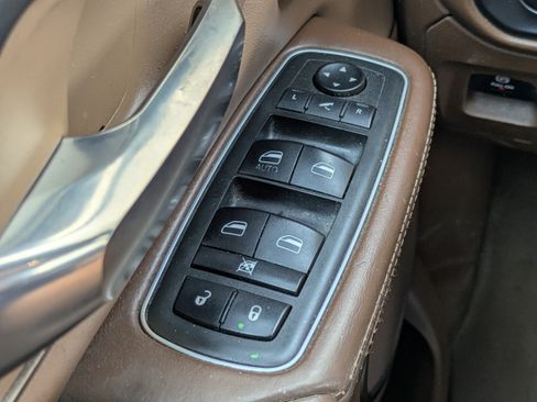 Used 2019 RAM 1500 Limited RWD image 20