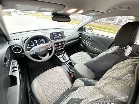 Used 2023 Hyundai Kona SEL w/ Cargo Package AWD/4WD image 19