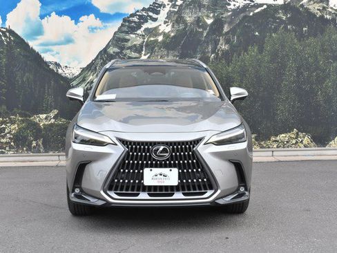 Used 2024 Lexus NX 350h AWD w/ Vision Package image 5