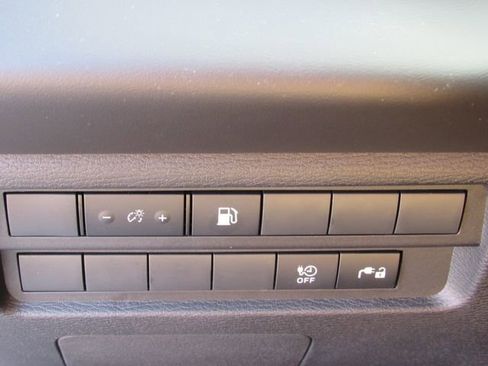 New 2025 Mitsubishi Outlander ES AWD/4WD image 25