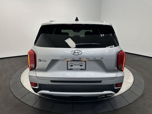 Certified 2022 Hyundai Palisade SEL w/ 8P Bench Seat Package AWD/4WD image 6