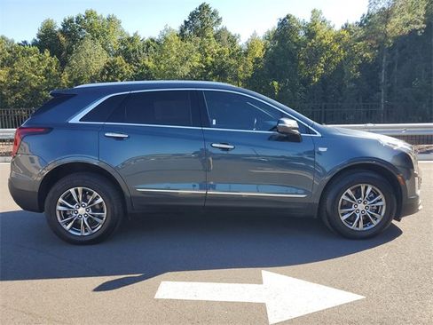 Used 2021 Cadillac XT5 Premium Luxury image 4