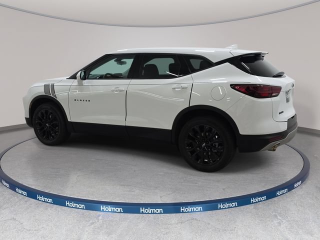 Used 2023 Chevrolet Blazer LT w/ LPO, Black Sport Package FWD image 8