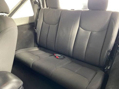 Used 2016 Jeep Wrangler Sport w/ Quick Order Package 24S AWD/4WD image 15