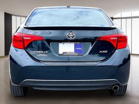 Used 2019 Toyota Corolla XSE FWD image 5